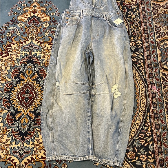Free People We The Free Good Luck Barrel Overalls NWT Medium - Picture 7 of 10